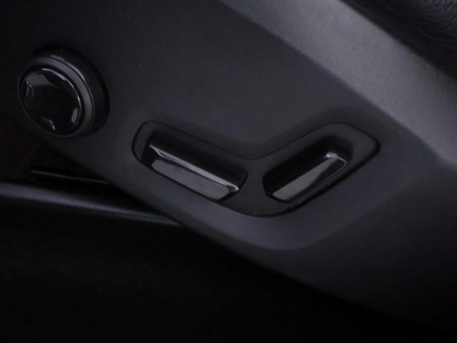 VOLVO XC60 2018