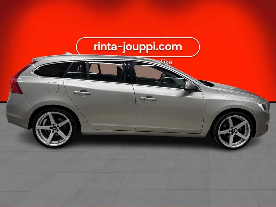 VOLVO V60 2014