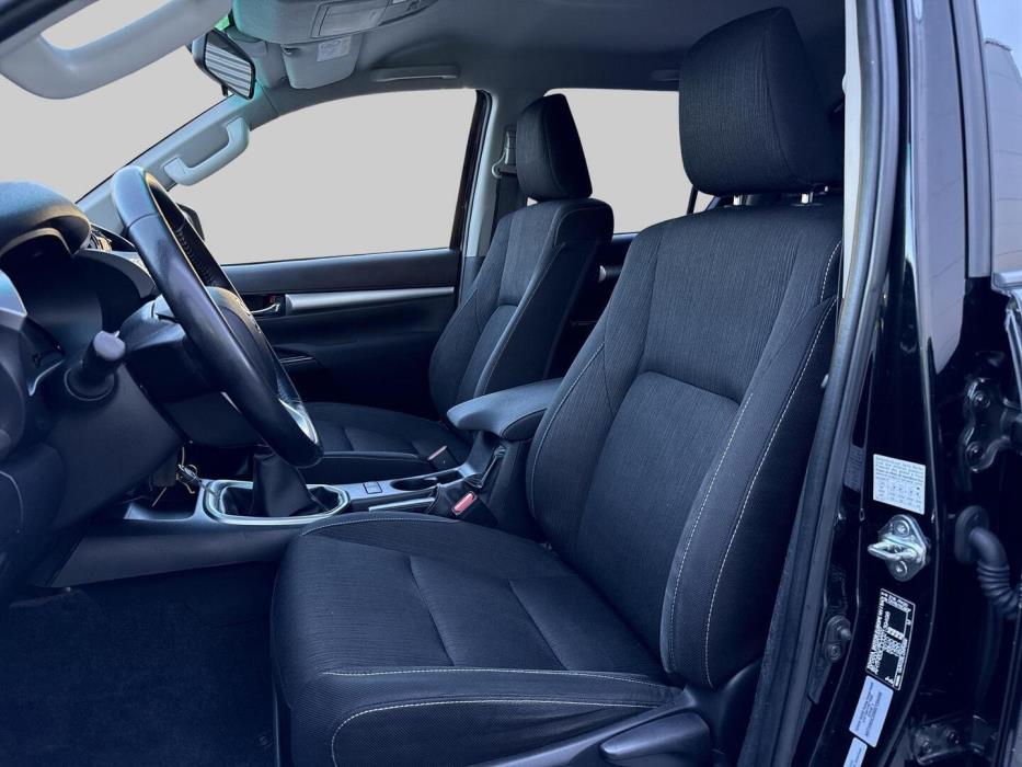 TOYOTA HILUX 2020