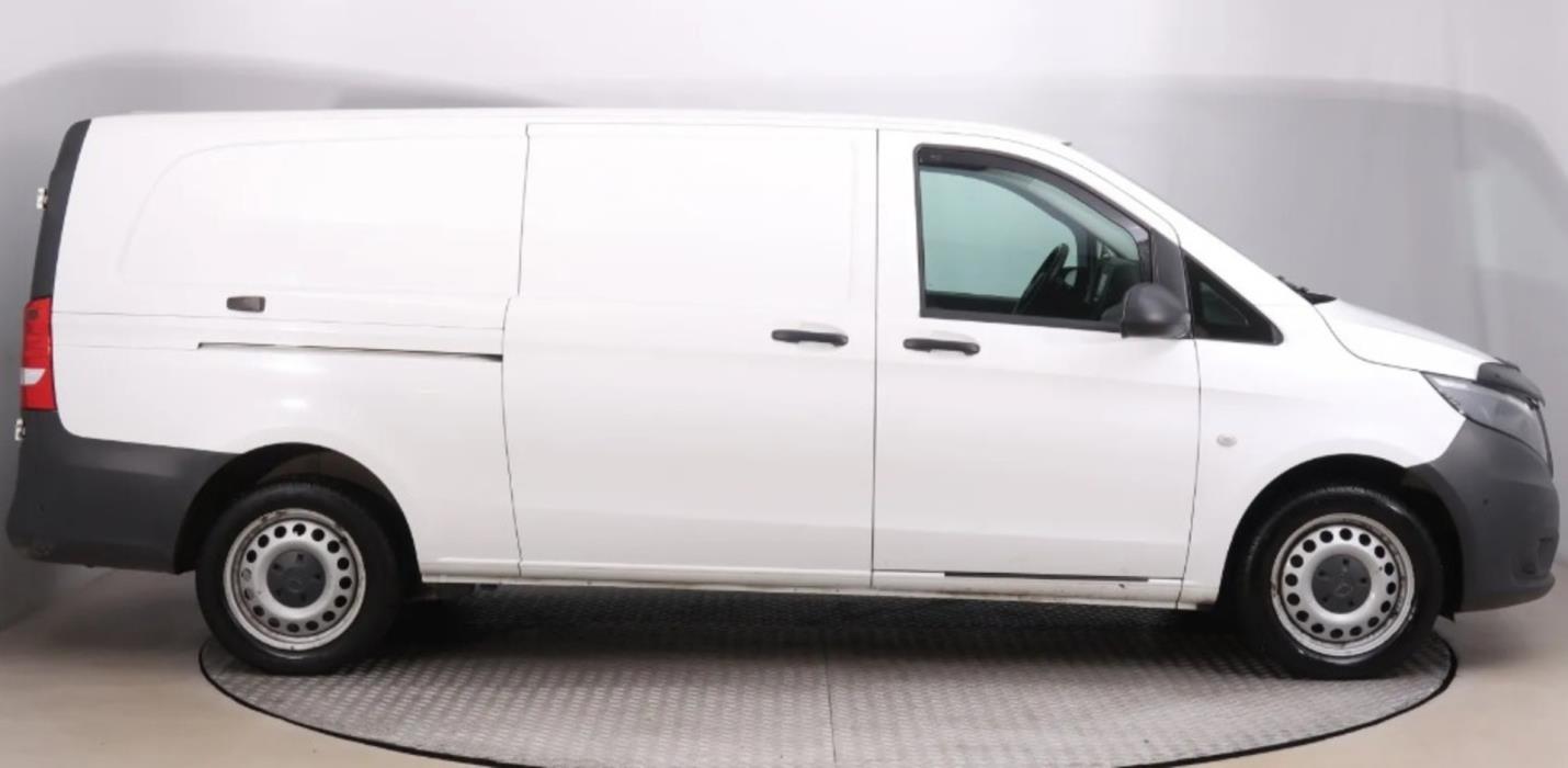 MERCEDES-BENZ VITO 2021