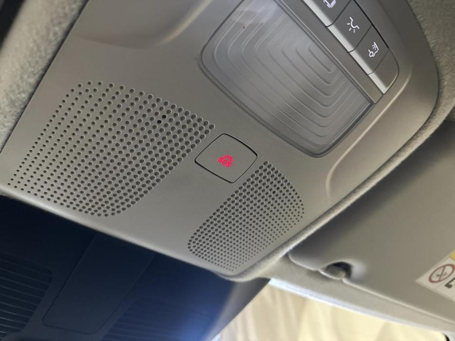 MERCEDES-BENZ VITO 2025