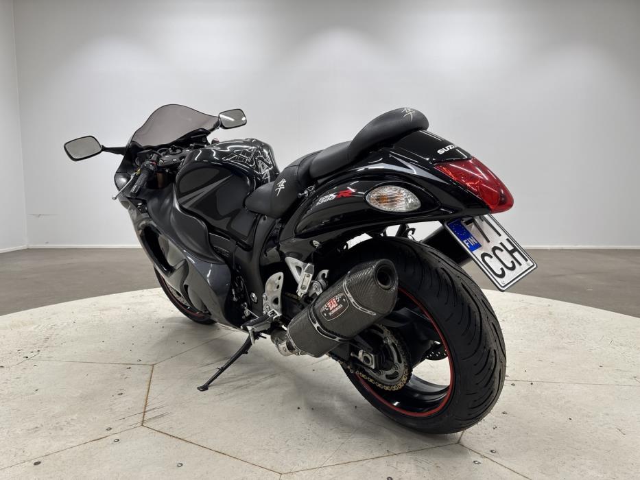 SUZUKI GSX 2011