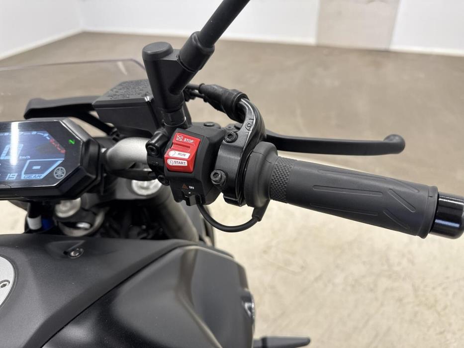 YAMAHA MT-07 2021