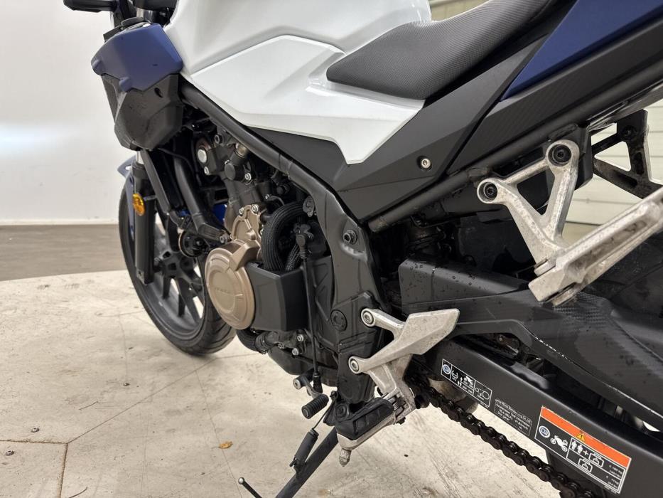 HONDA CB 2020
