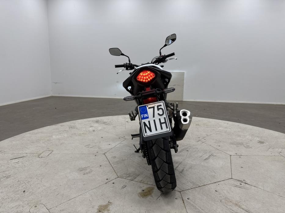 HONDA CB 2020
