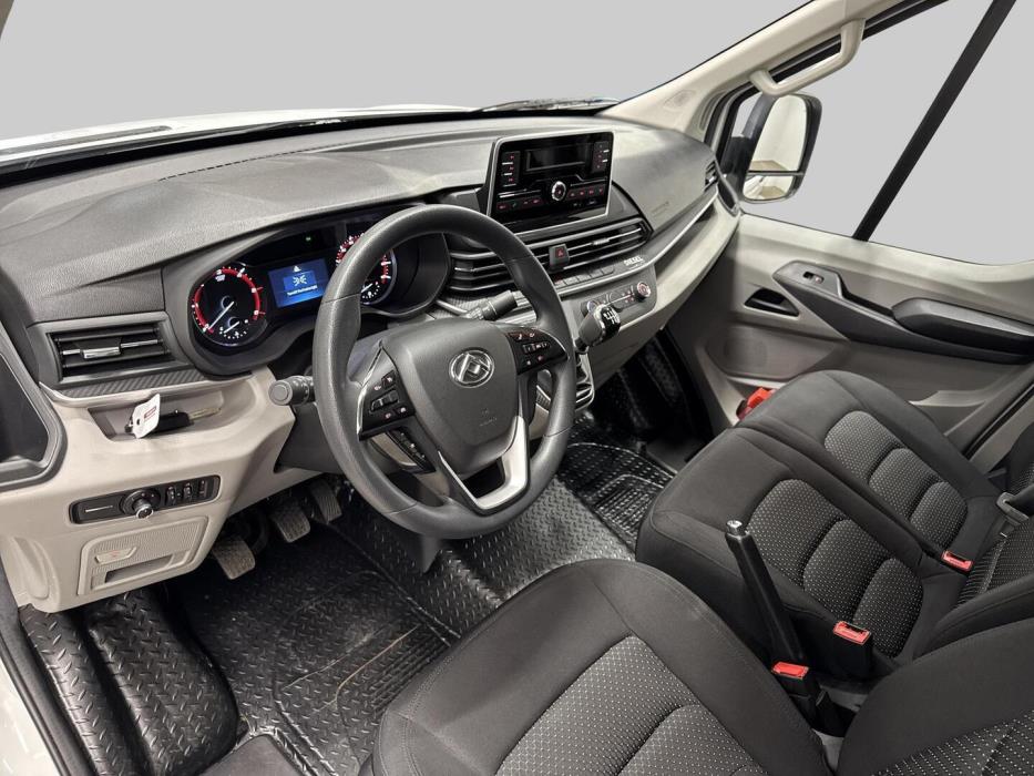 MAXUS DELIVER 9 2022