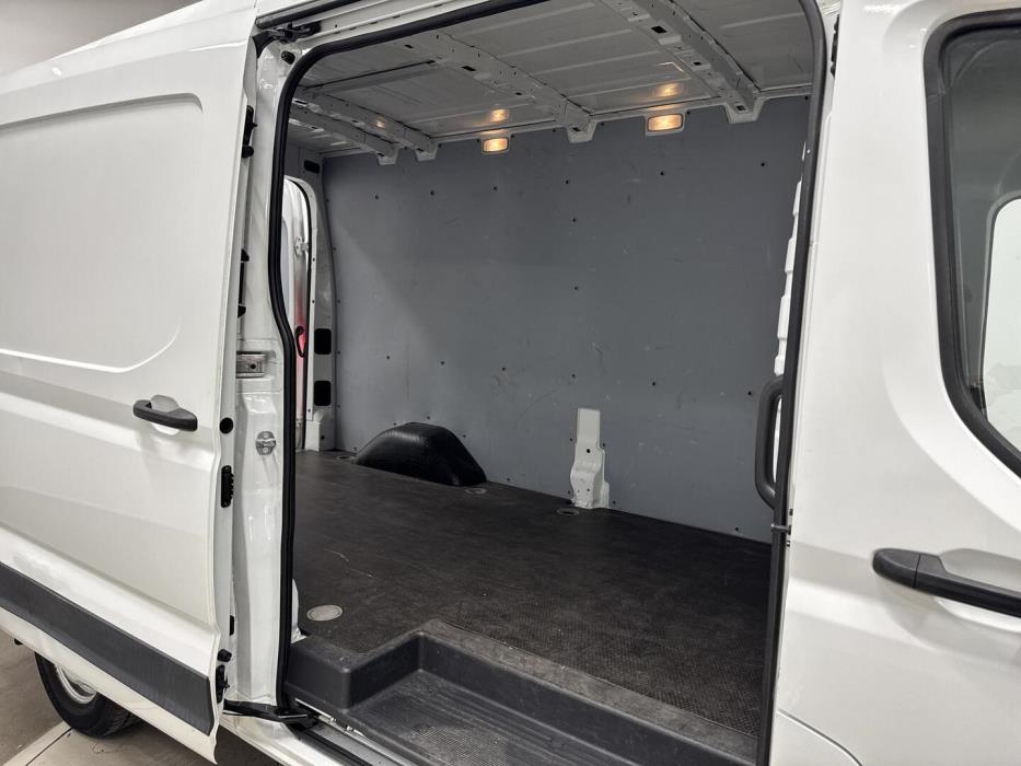 MAXUS DELIVER 9 2022