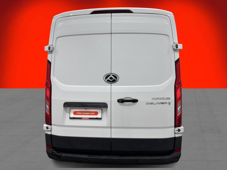 MAXUS DELIVER 9 2022