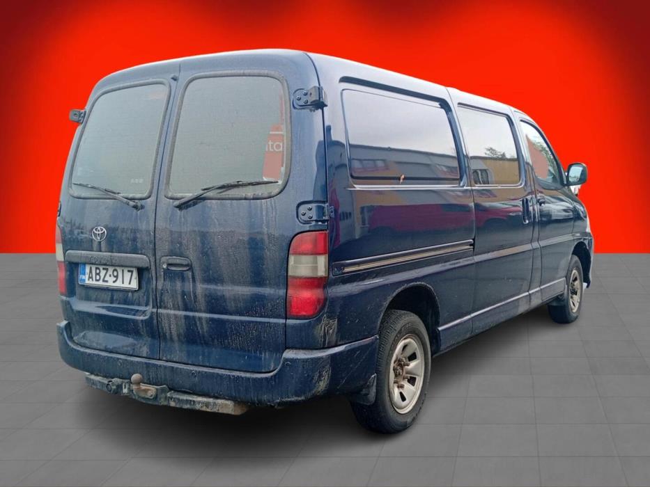 TOYOTA HIACE 2009