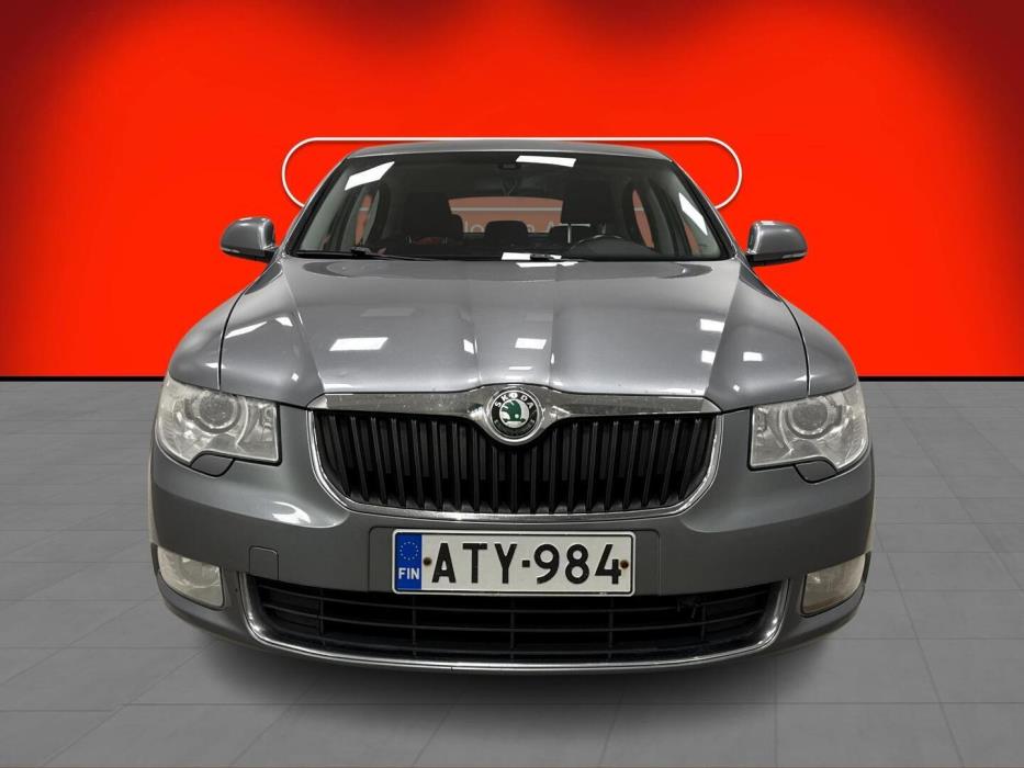 SKODA Superb 2009