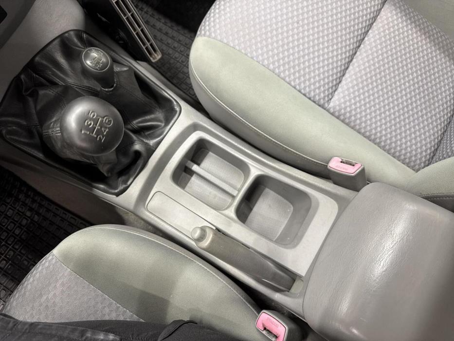 TOYOTA Hilux 2008