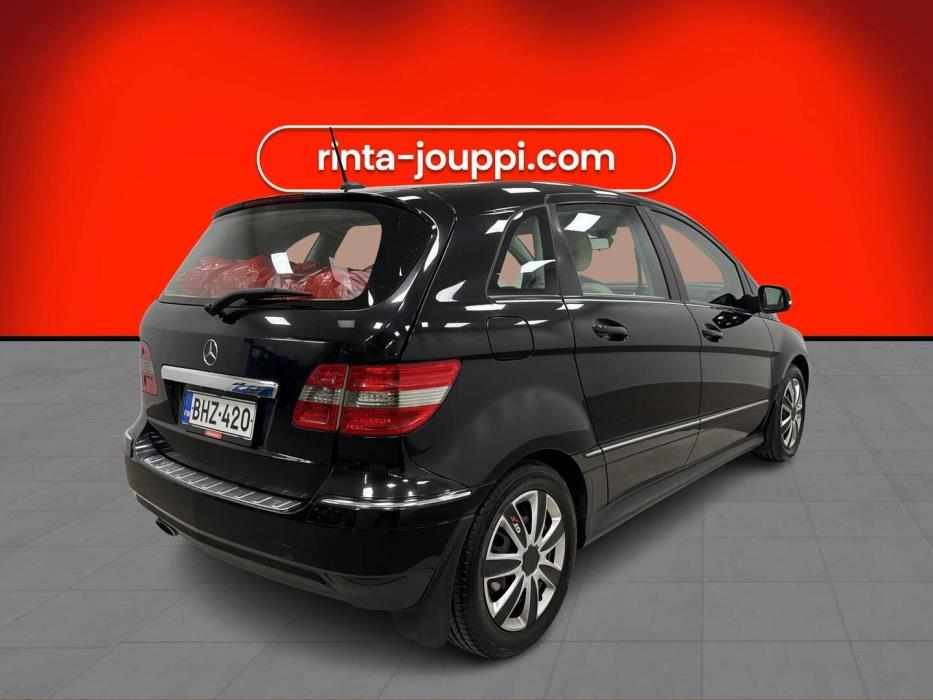 MERCEDES-BENZ B 2008