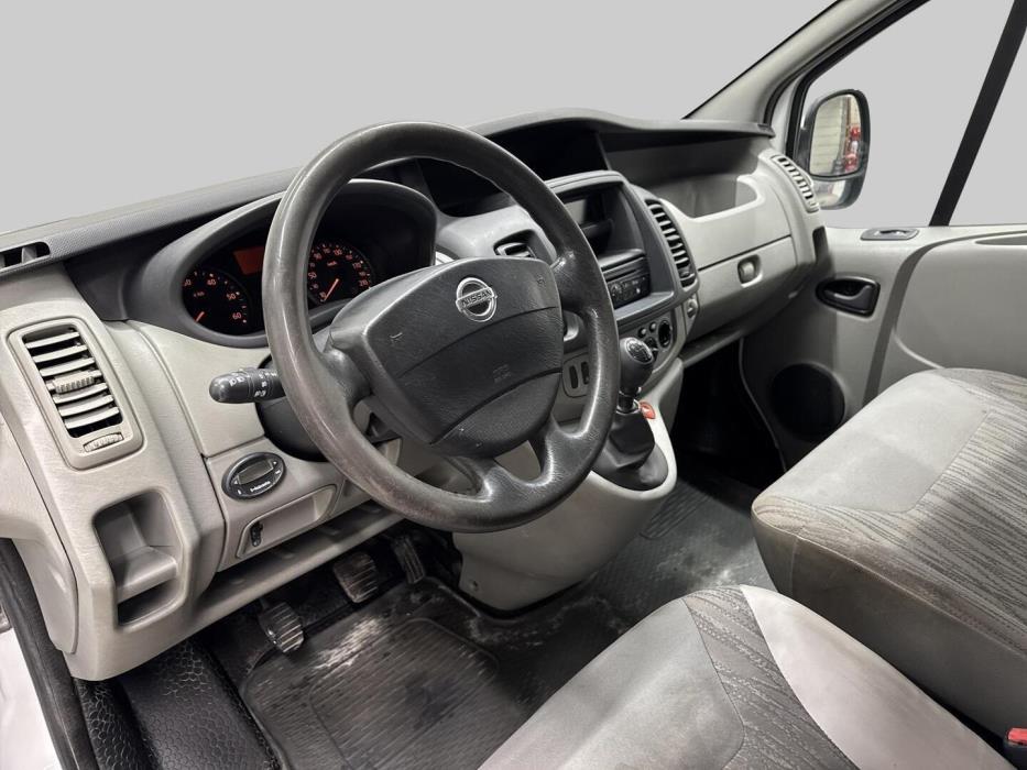 NISSAN Primastar 2011