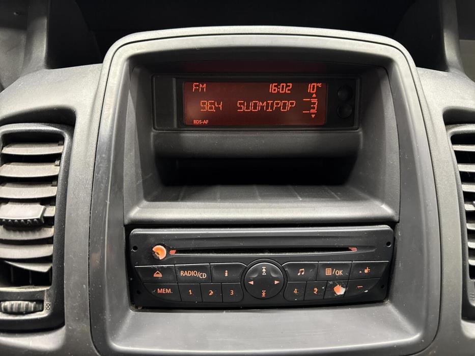 NISSAN Primastar 2011