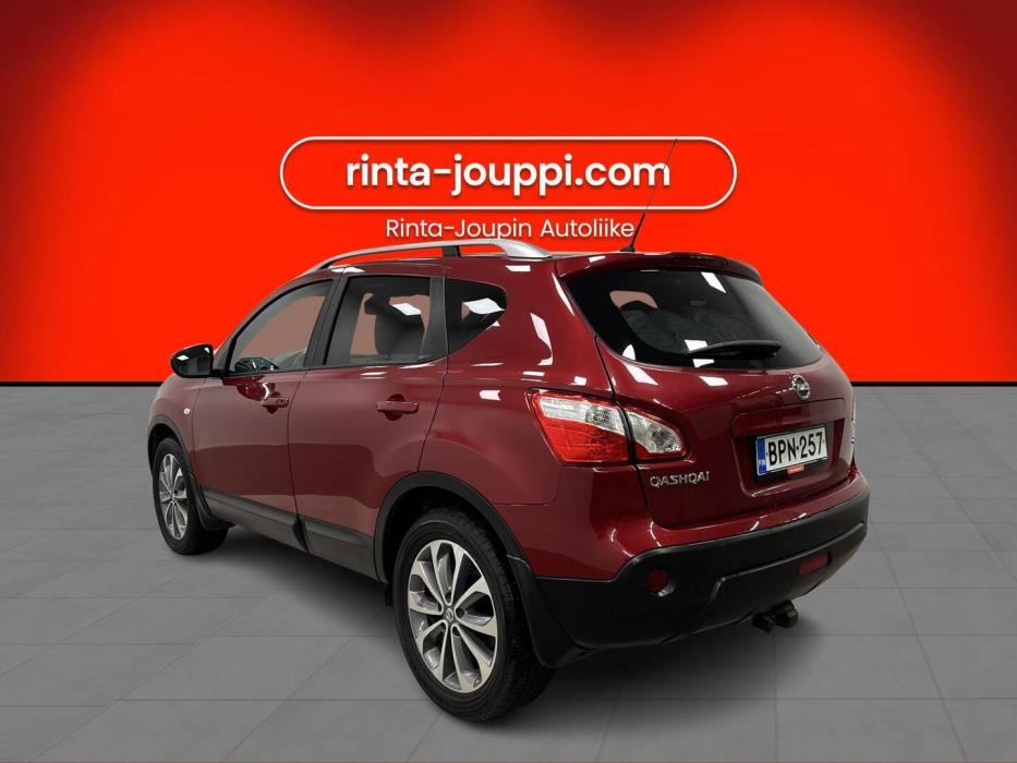 NISSAN Qashqai 2012