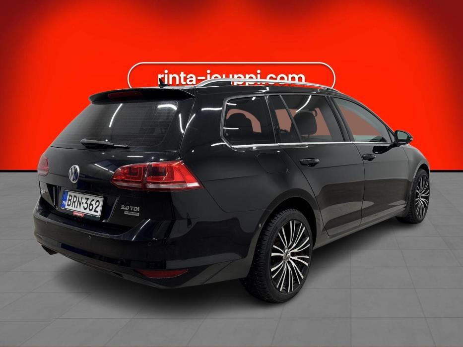 VOLKSWAGEN Golf 2014
