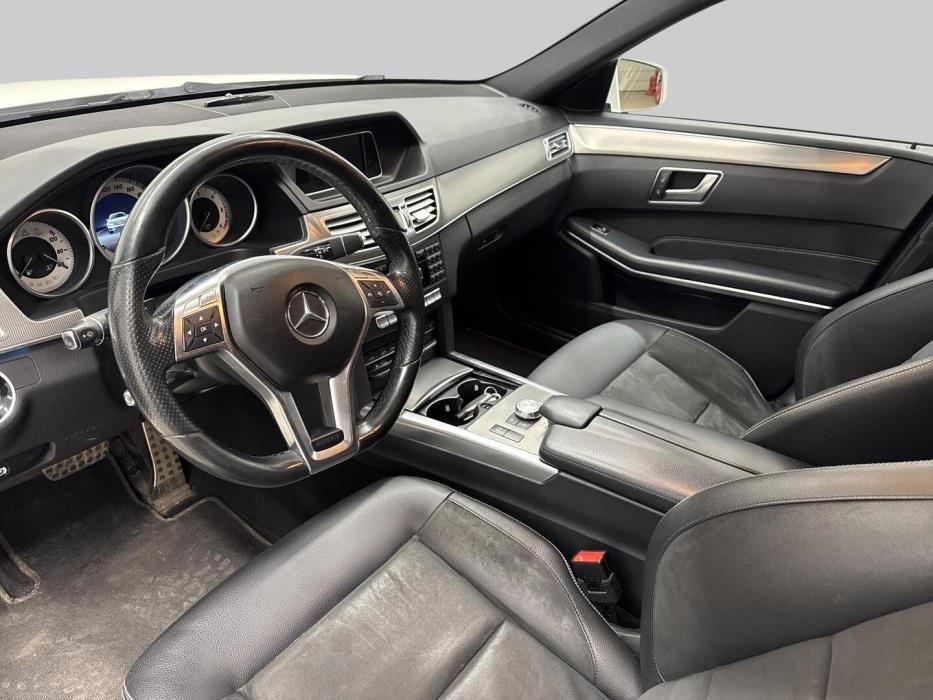 MERCEDES-BENZ E 2014