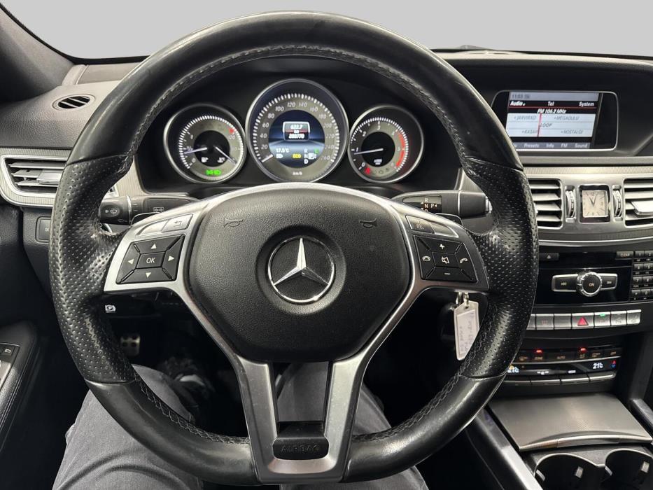 MERCEDES-BENZ E 2014