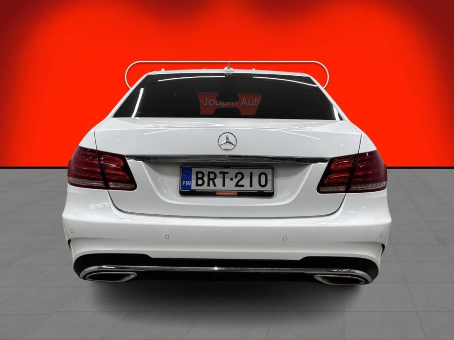 MERCEDES-BENZ E 2014