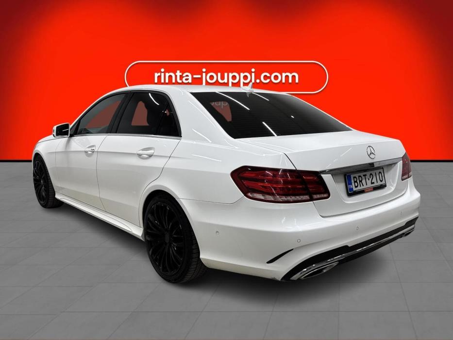MERCEDES-BENZ E 2014