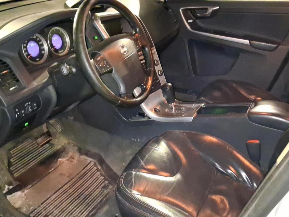 VOLVO XC60 2009