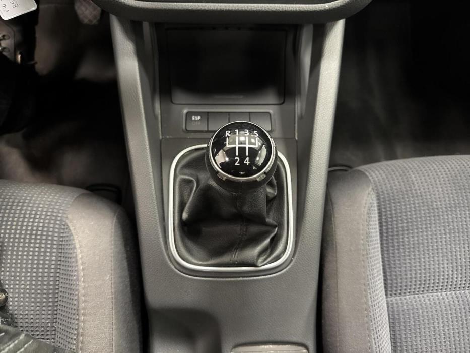 VOLKSWAGEN Jetta 2005