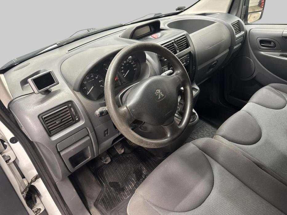 PEUGEOT Expert 2015