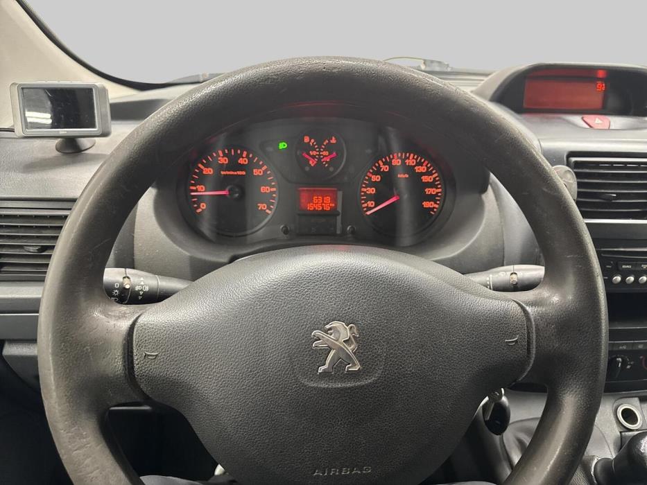 PEUGEOT Expert 2015