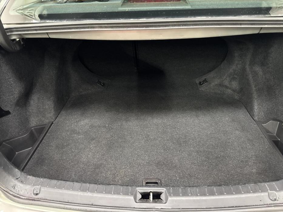 TOYOTA Avensis 2005