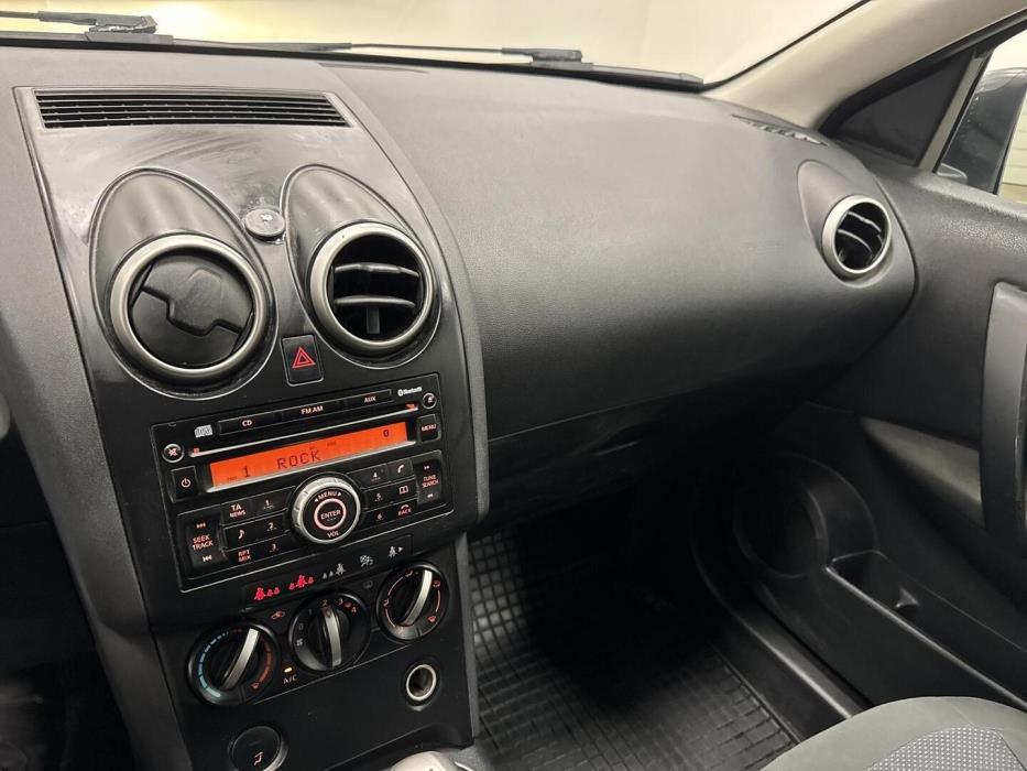 NISSAN Qashqai 2009