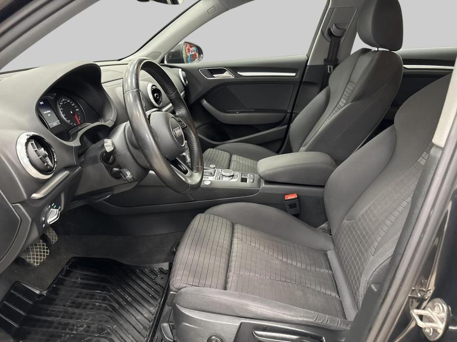 AUDI A3 2017