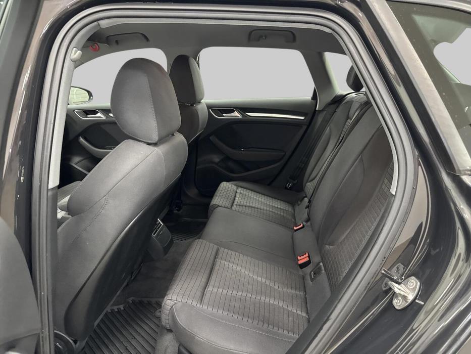 AUDI A3 2017