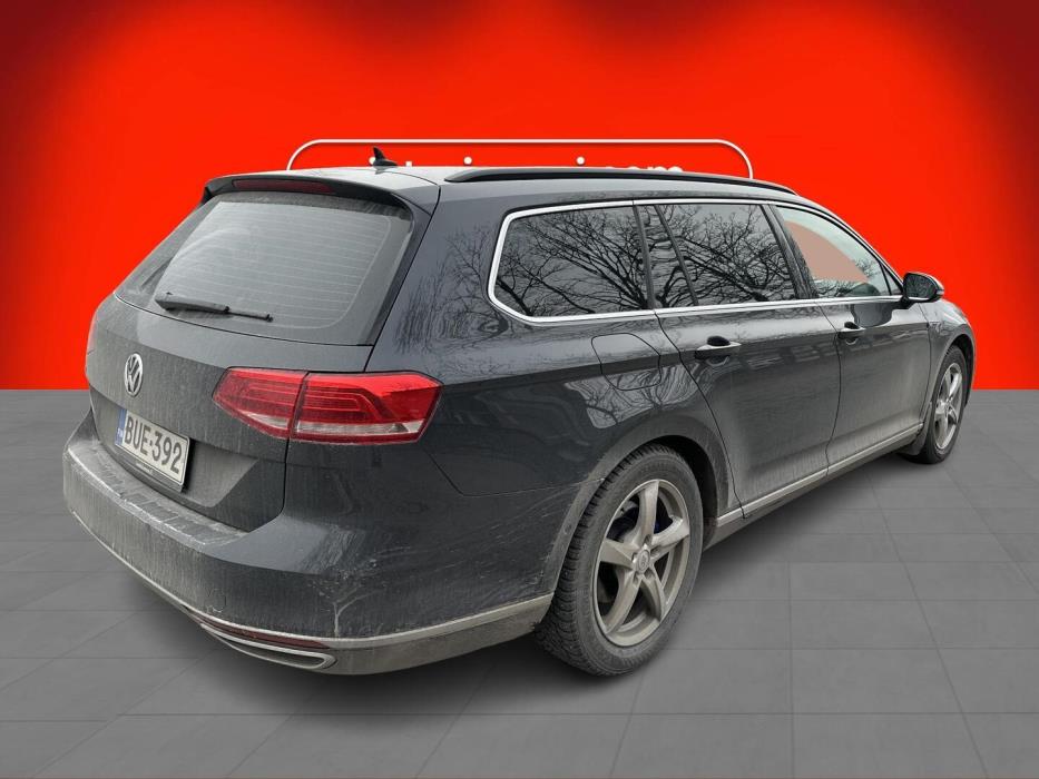 VOLKSWAGEN Passat 2017