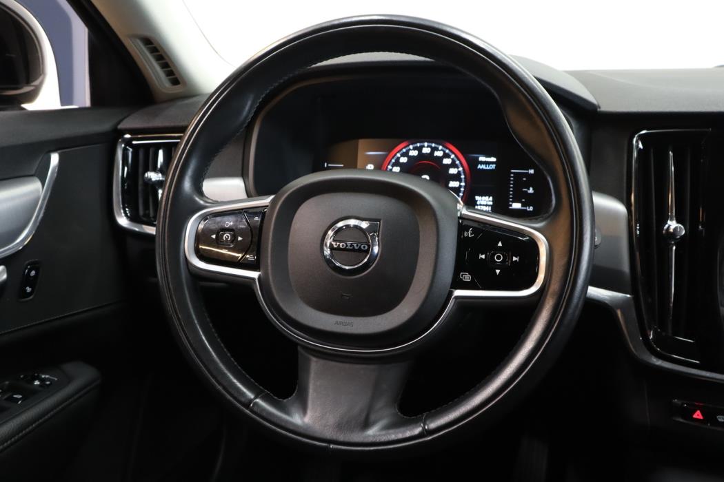 VOLVO V90 2017
