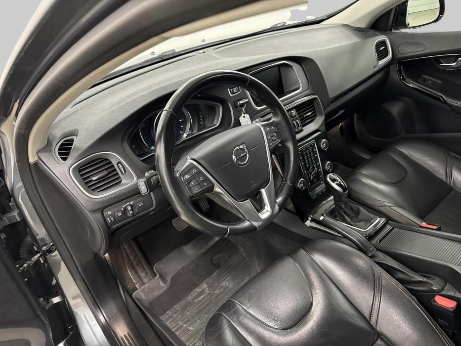 VOLVO V40 Cross Country 2019