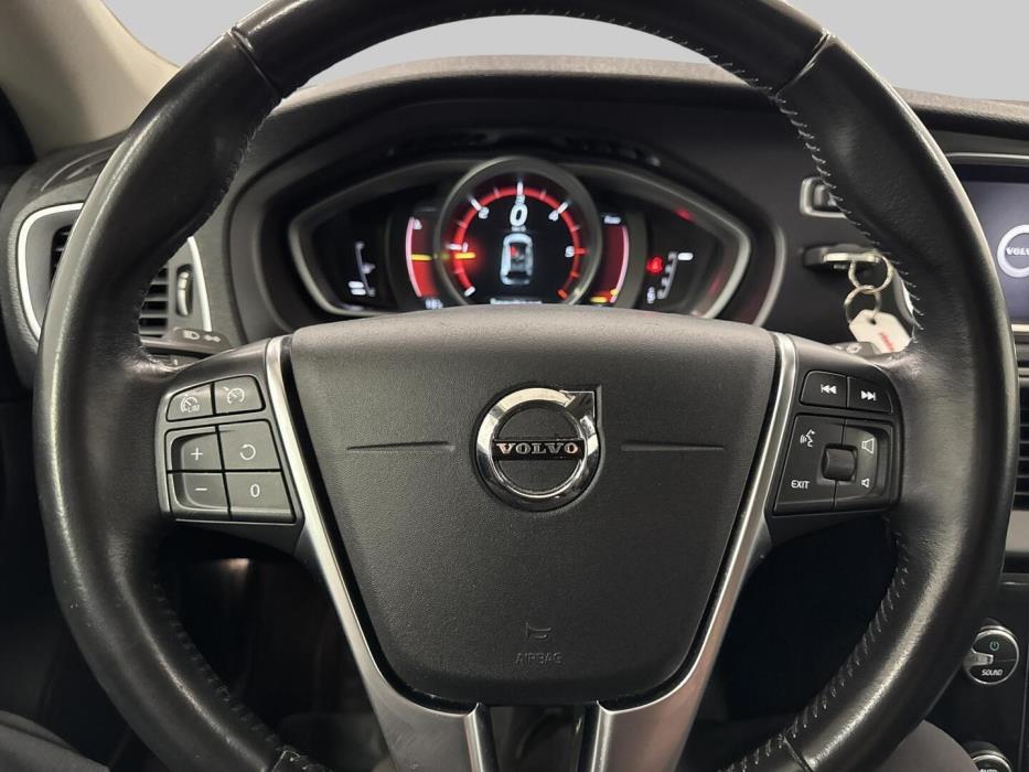 VOLVO V40 Cross Country 2019
