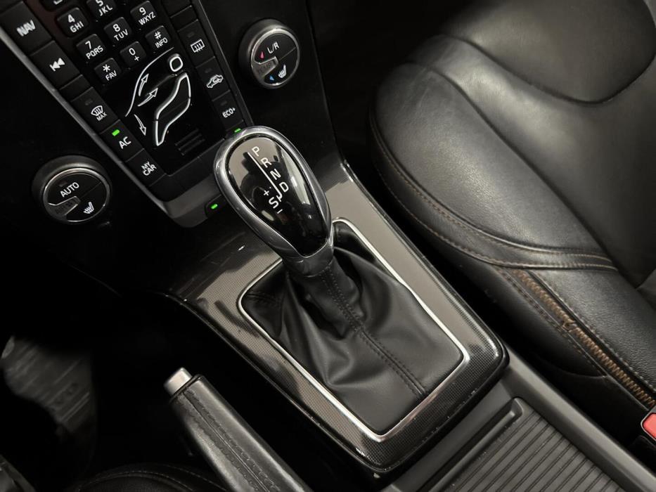 VOLVO V40 Cross Country 2019