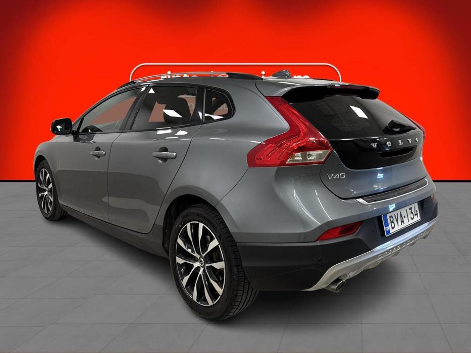 VOLVO V40 Cross Country 2019