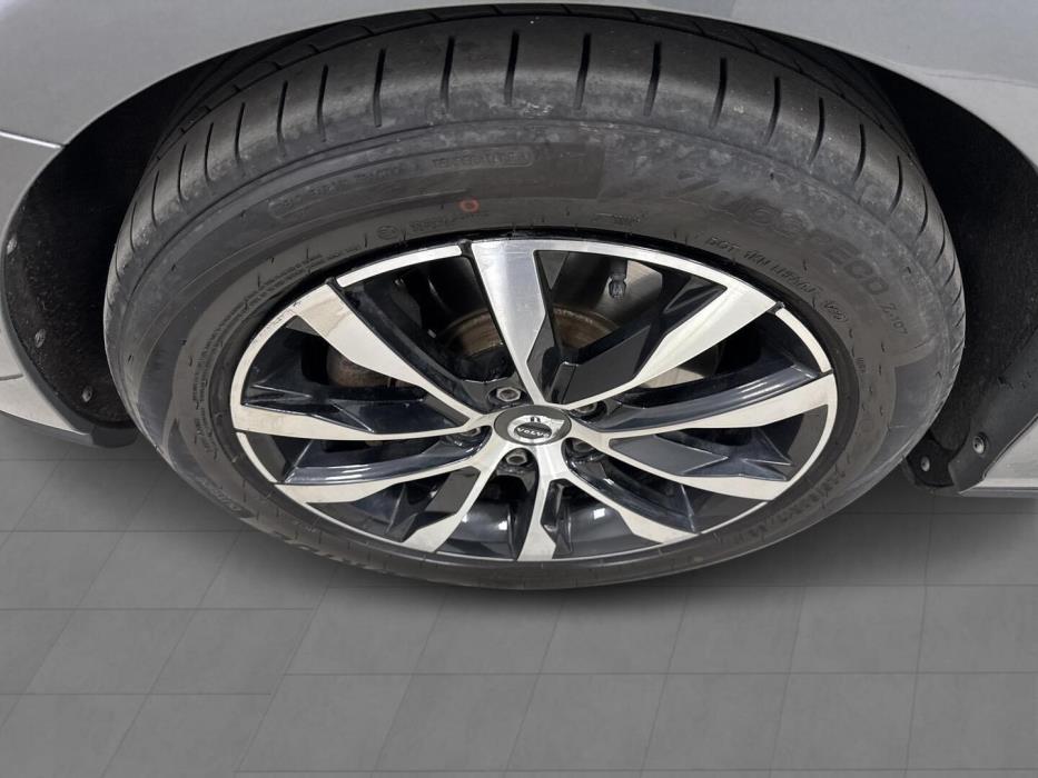 VOLVO V40 Cross Country 2019