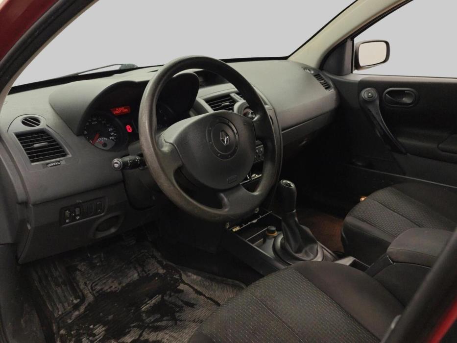 RENAULT Megane 2006