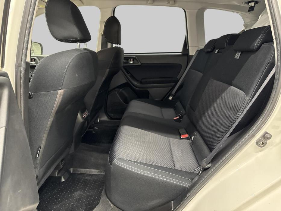 SUBARU FORESTER 2018