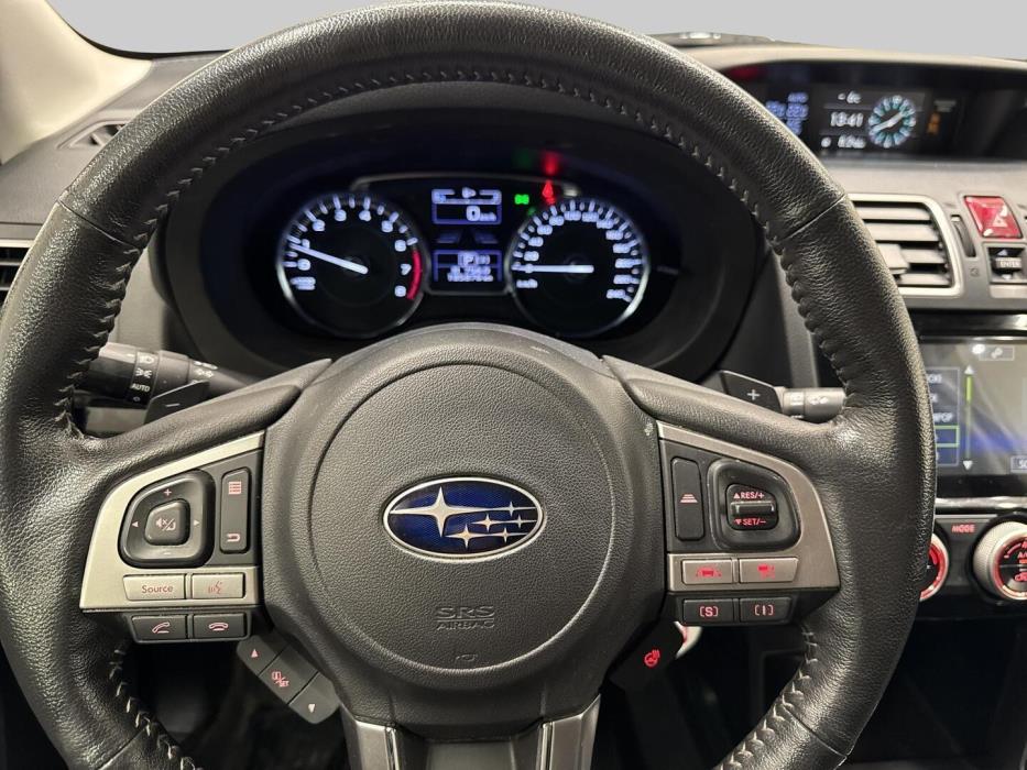 SUBARU FORESTER 2018