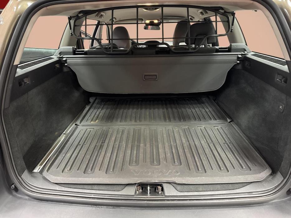 VOLVO XC70 2016