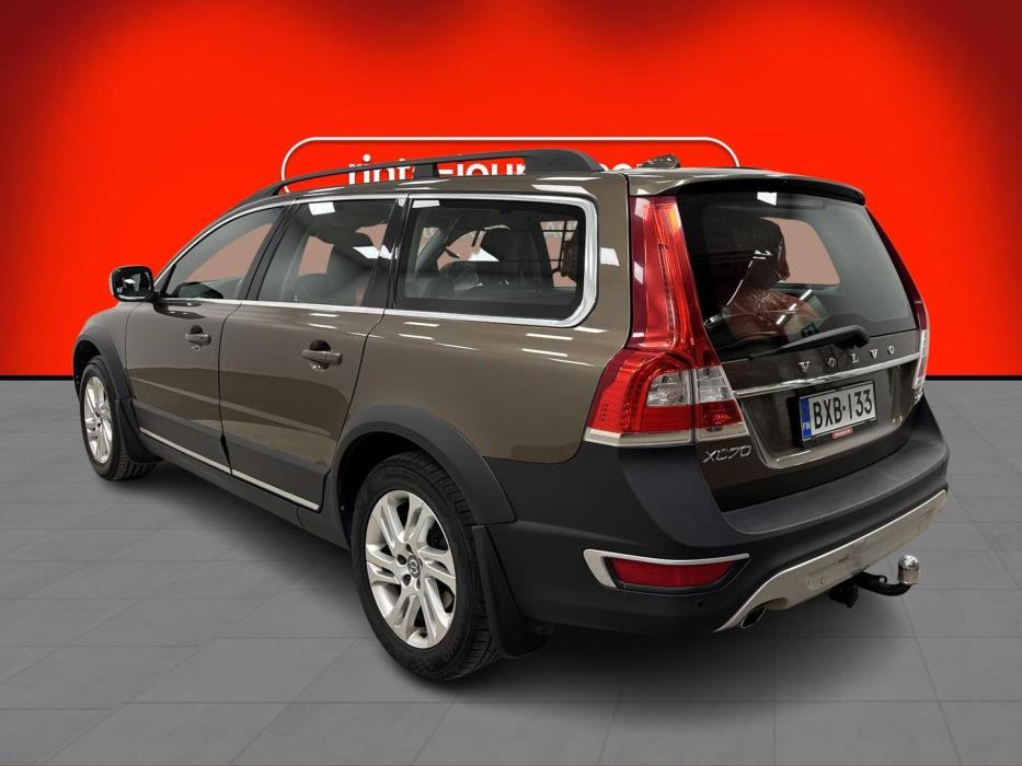 VOLVO XC70 2016