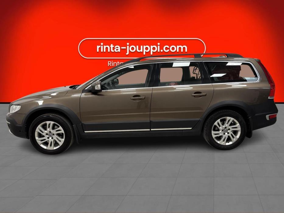 VOLVO XC70 2016