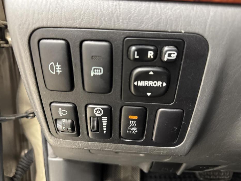 TOYOTA Land Cruiser 2005