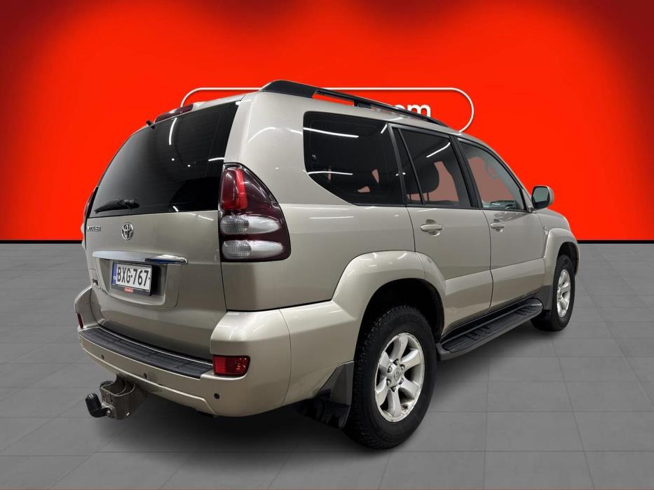 TOYOTA Land Cruiser 2005