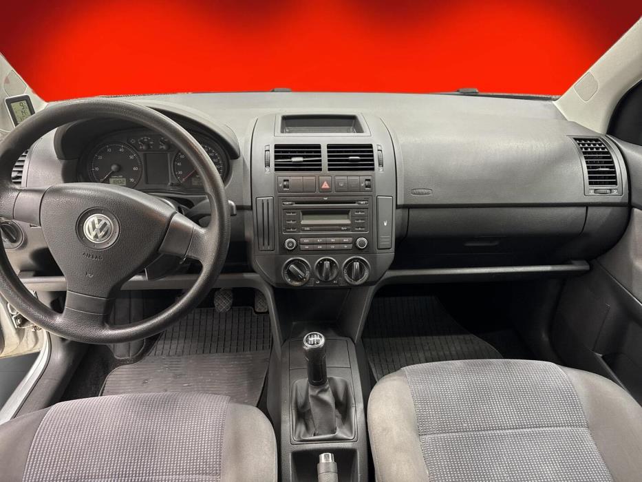 VOLKSWAGEN Polo 2007