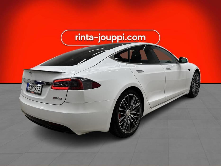 TESLA Model S 2019