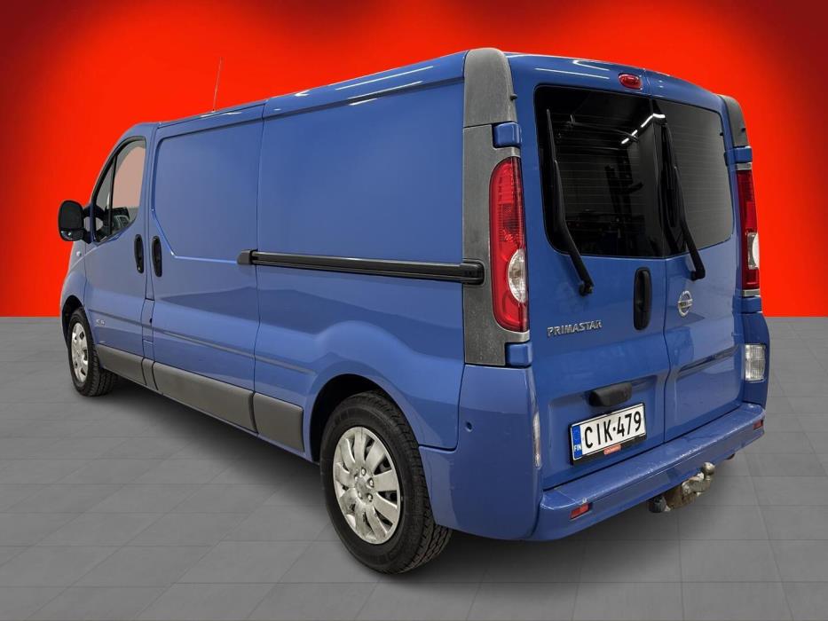 NISSAN Primastar 2012